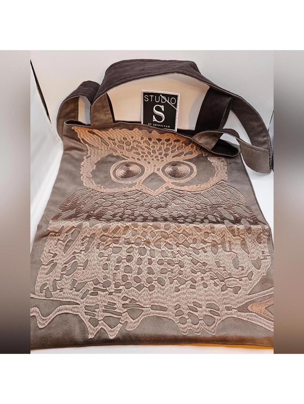 Shiraleah Gray and Tan Tote Bag
